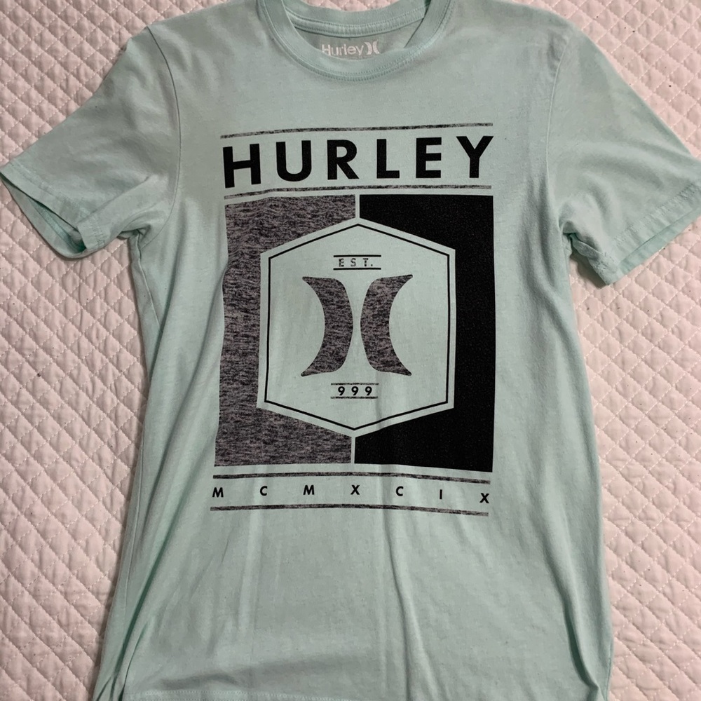 Hurley Mint T